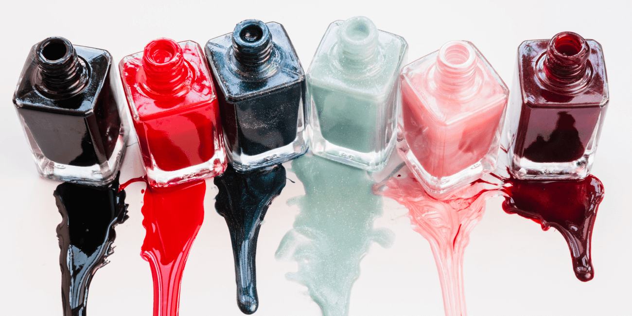 Najpopularniejsze rodzaje lakierów do paznokci w Polsce: Trendy internetowe 2024