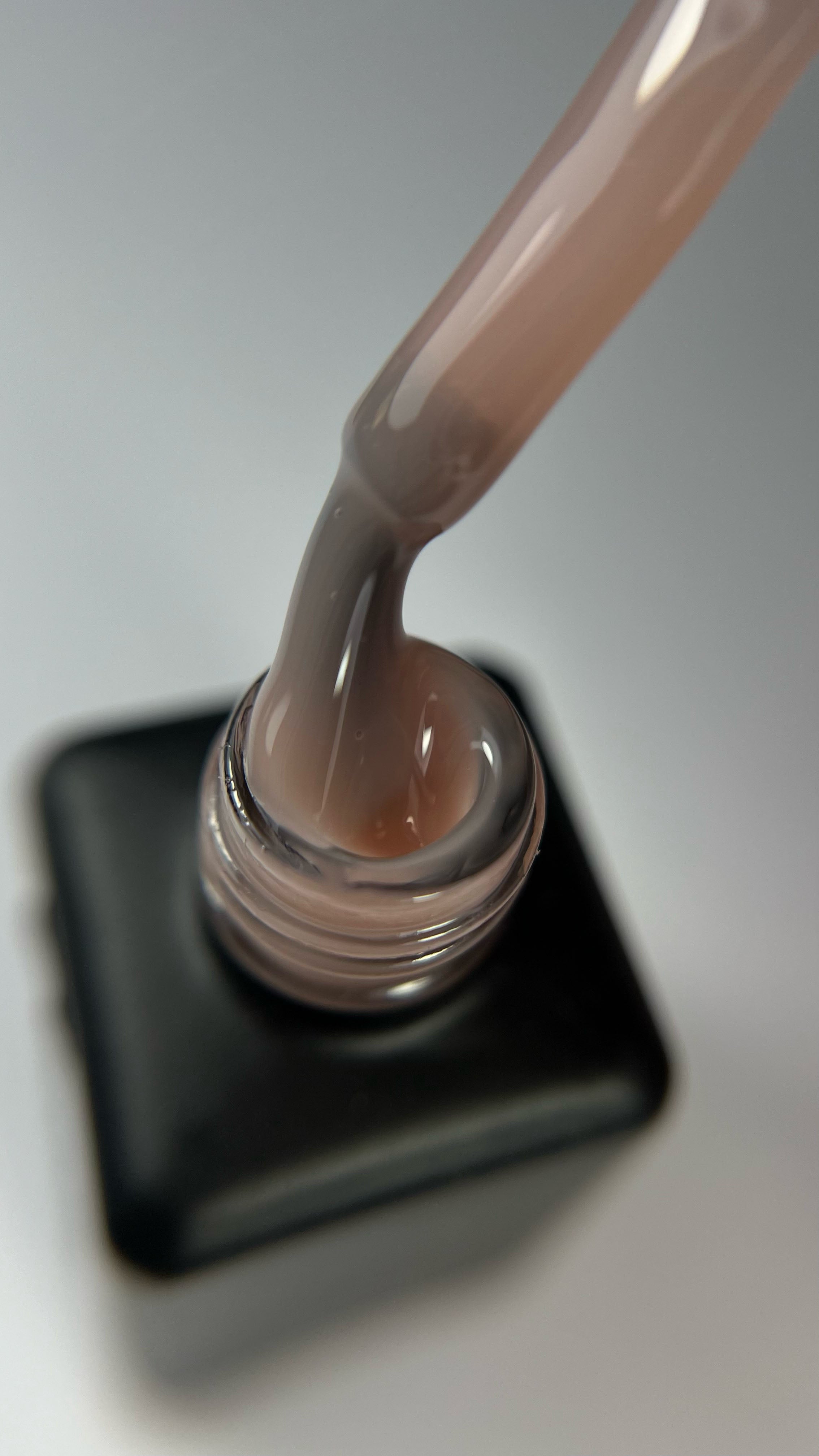 Kauczukowa, budująca, naturalna, beżowa, cielista, nude baza hybrydowa - Fuzzy API, 30 g