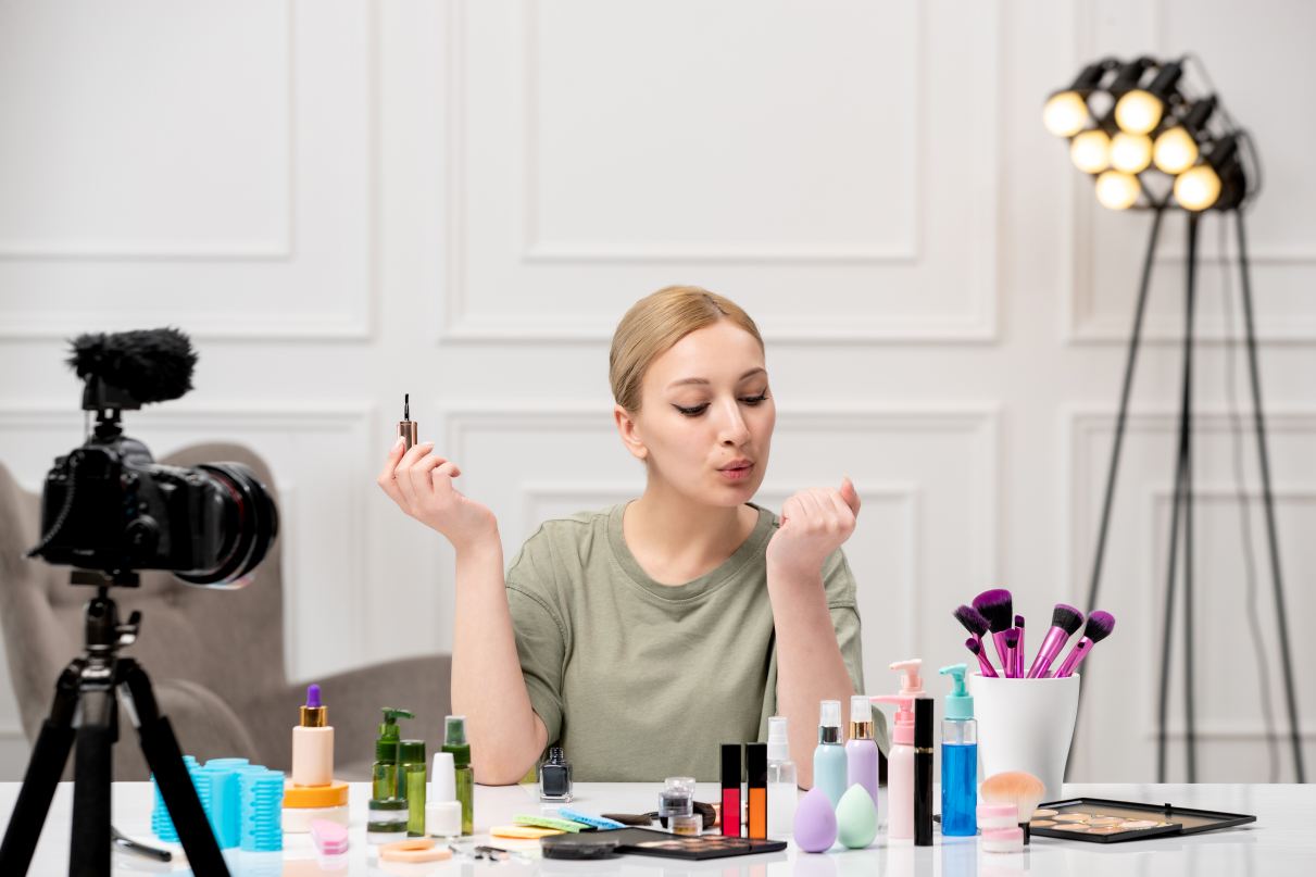 Mit dochodu pasywnego w beauty - dlaczego nagranie i sprzedaż kursu online to wcale nie są łatwe pieniądze