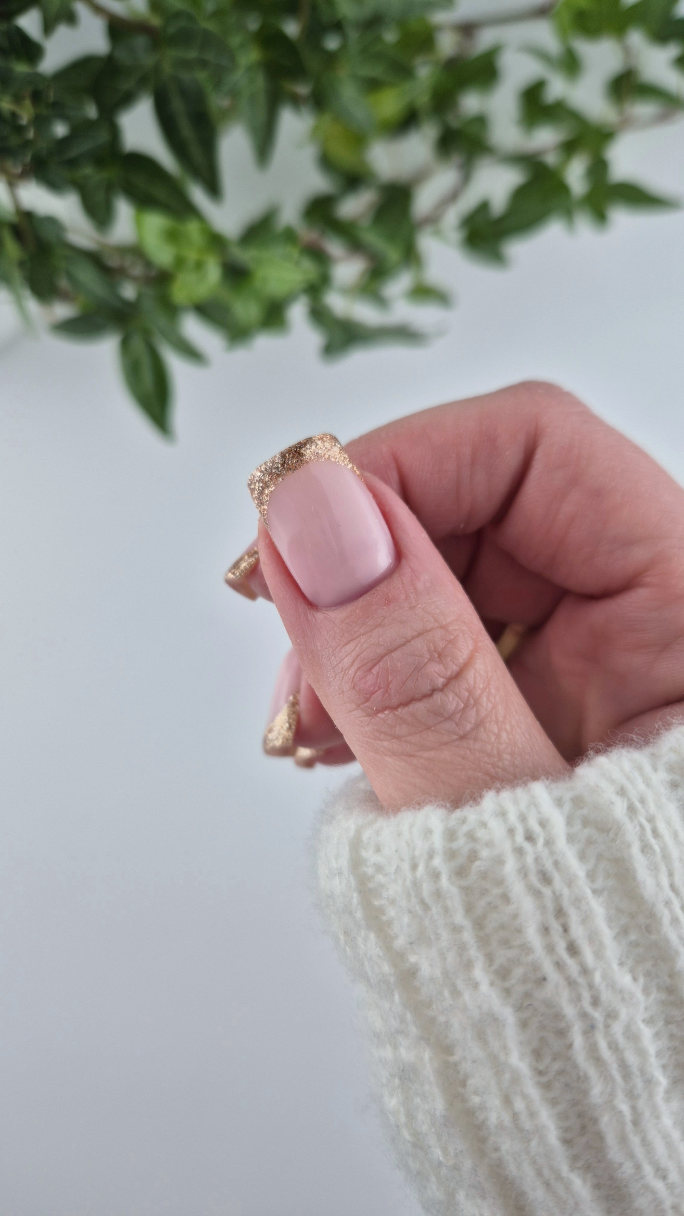 Żel w pędzelku, do szybkiego uzupełniania, mleczny, milky żel w butelce Liquid Gel - Pink Lace, 10 ml