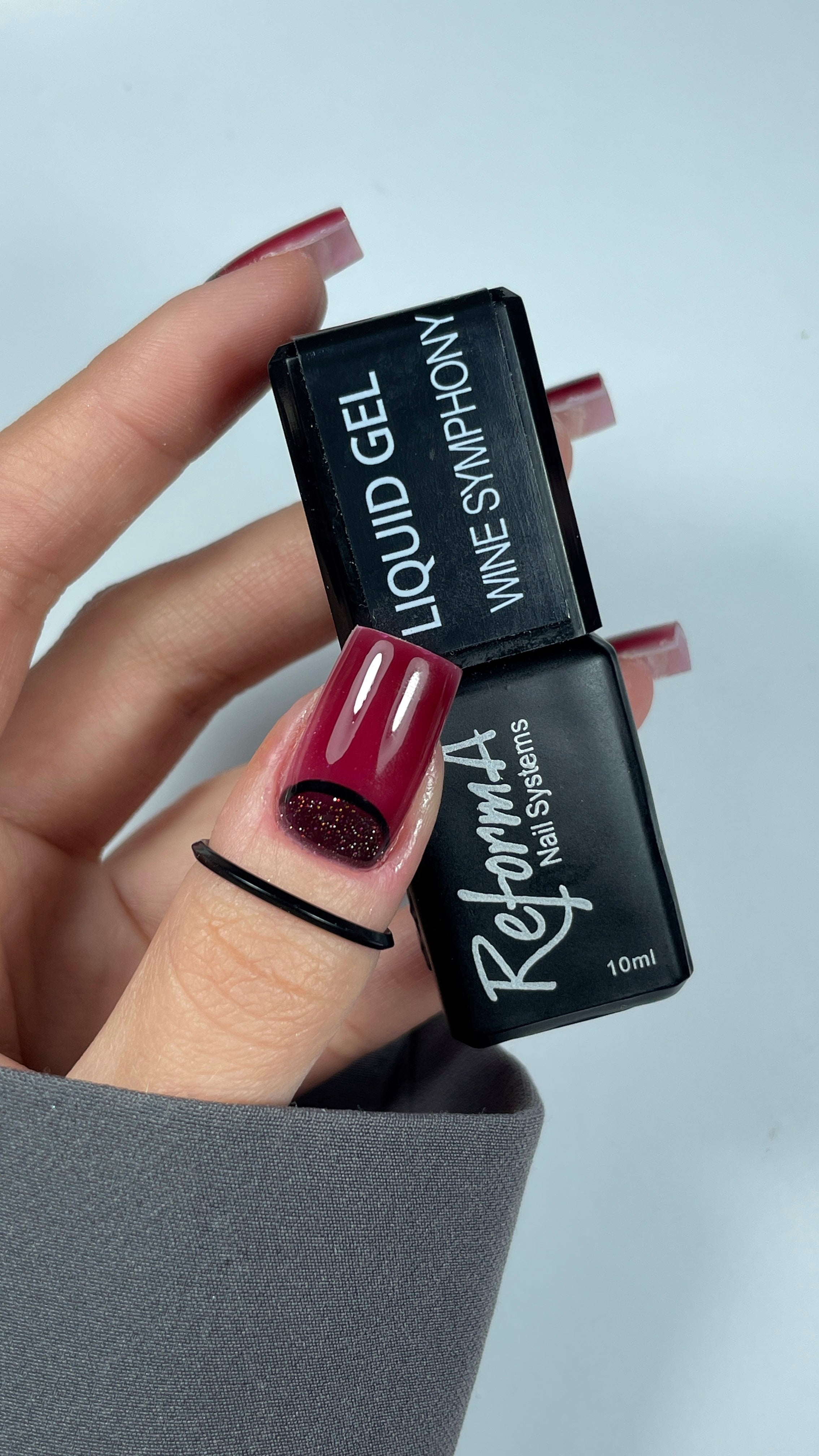 Żel w pędzelku, do szybkiego uzupełniania, wiśniowy, kolorowy, bordowy żel w butelce Liquid Gel - Wine Symphony, 10 ml